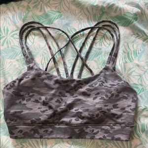 GAP Strappy Sports Bra